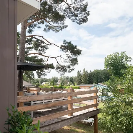 Recreatiepark Maas En Bos Camping *