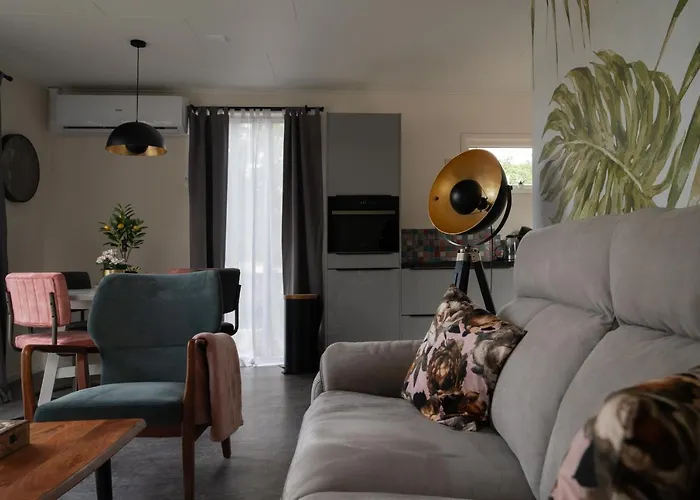 Recreatiepark Maas En Bos אתר קמפינג *